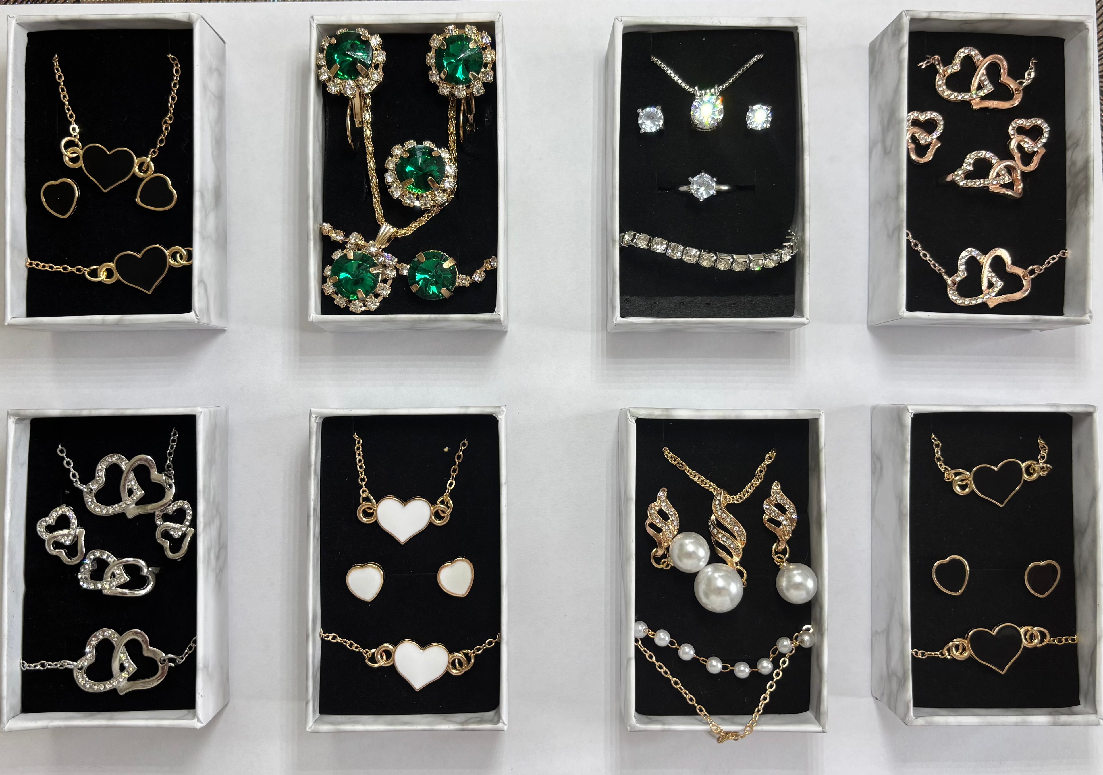 Parure de bijoux